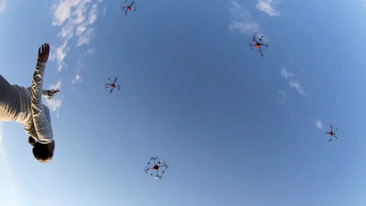 Dança com drones. Quem sabe um futuro filme…