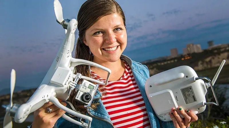 Sally French: jornalista, uma das primeiras adeptas ao dronalismo, membro da Missouri Drone Jornalism